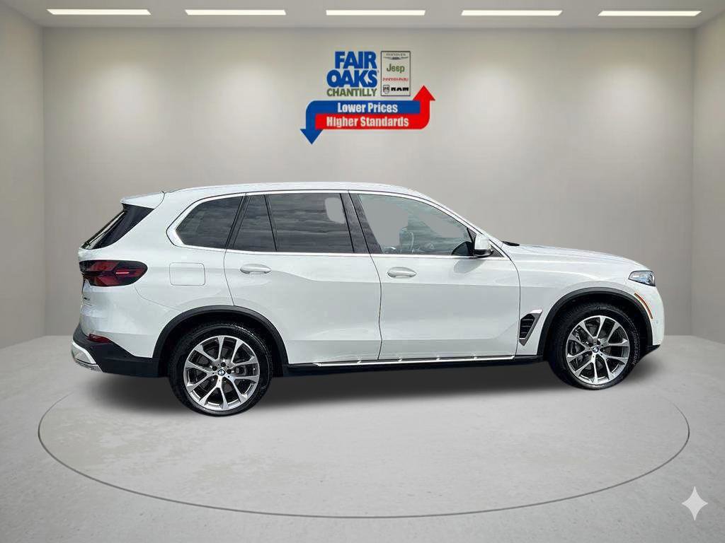 Used 2026 BMW X5 xDrive40i AWD/4WD image 6