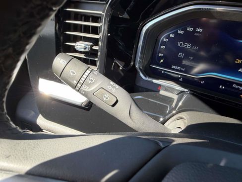 Used 2023 Chevrolet Silverado 1500 LT image 23