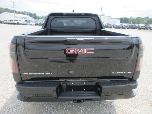 New 2026 GMC Sierra EV Elevation w/ Premium Package AWD/4WD image 5