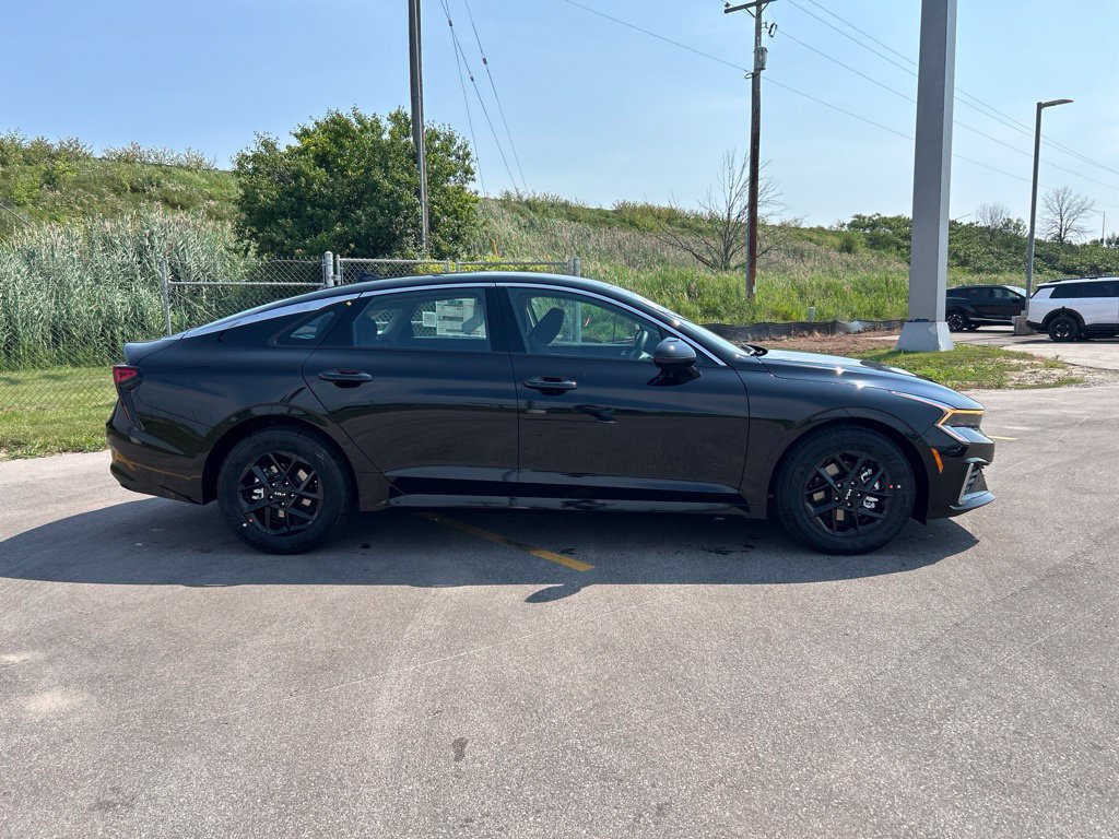 New 2026 Kia K5 LXS FWD image 21