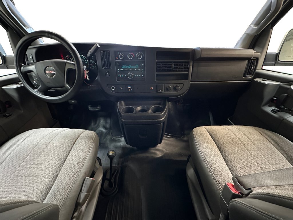 Used 2016 GMC Savana 2500 RWD image 11
