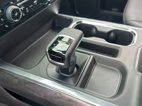 New 2026 Chevrolet Silverado 1500 LTZ w/ Z71 Off-Road Package image 22