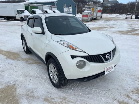 Used 2014 Nissan Juke SL image 6