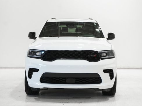 Certified 2024 Dodge Durango GT image 3