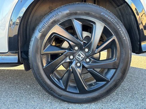 Used 2022 Honda HR-V Sport image 25