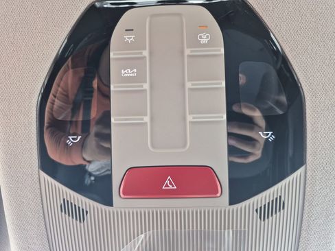 New 2026 Kia K4 LXS image 24