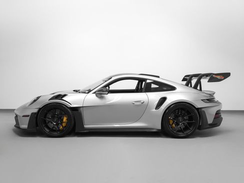 Certified 2024 Porsche 911 GT3 RS RWD image 2
