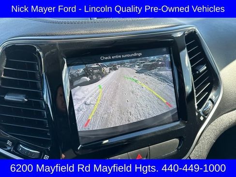 Used 2020 Jeep Cherokee Limited image 28