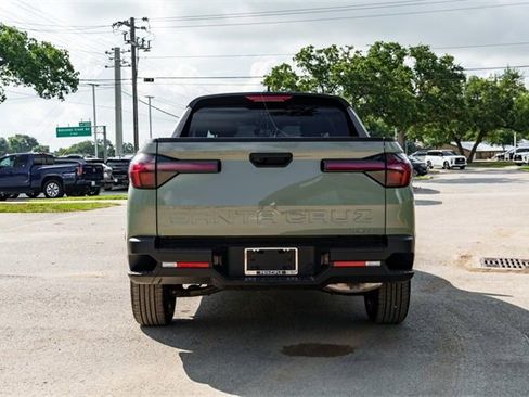 New 2025 Hyundai Santa Cruz SEL image 5