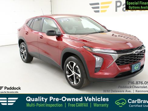 Used 2024 Chevrolet Trax RS w/ Driver Confidence Package FWD image 1