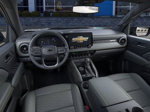 New 2026 Chevrolet Colorado ZR2 w/ Technology Package image 17