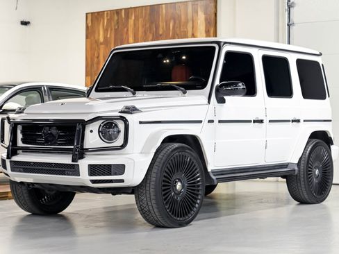 Used 2019 Mercedes-Benz G 550 image 2