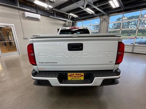 Used 2022 Chevrolet Colorado LT w/ Fleet Safety Package RWD image 4
