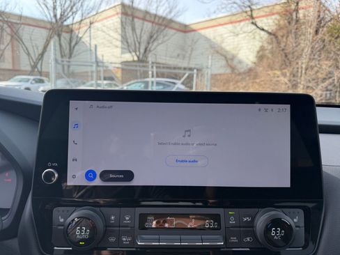 Used 2025 Toyota Grand Highlander LE image 21