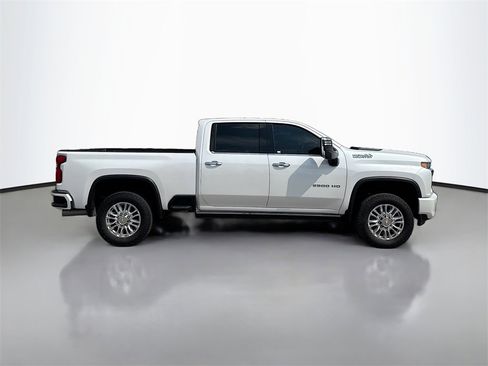 Used 2023 Chevrolet Silverado 2500 High Country w/ LPO, Hitch Package image 8