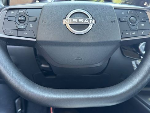 New 2027 Nissan Sentra SV w/ Floor Mat Package FWD image 25