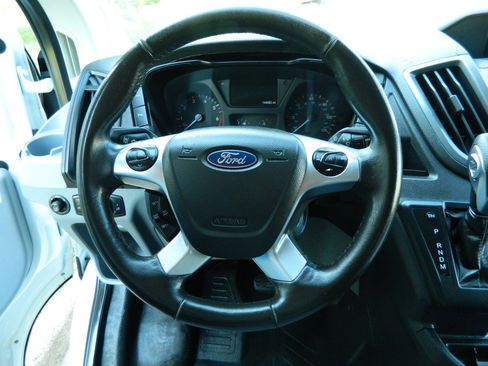 Used 2019 Ford Transit 250 130 Low Roof image 19