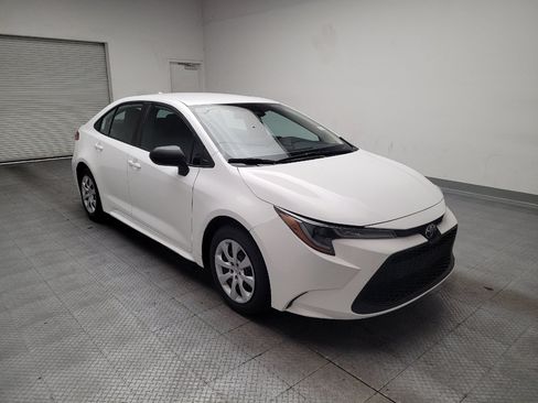 Used 2022 Toyota Corolla LE FWD image 13