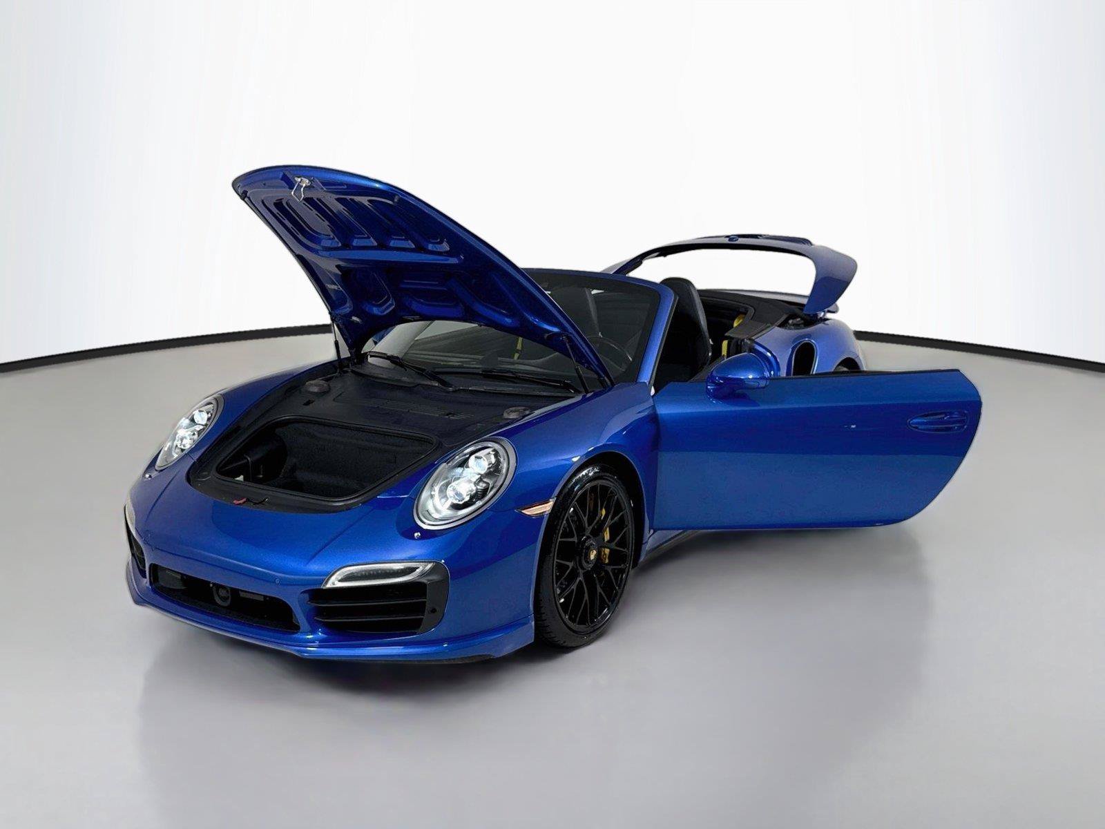 Used 2014 Porsche 911 Turbo S AWD/4WD image 34
