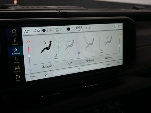 New 2026 Jeep Gladiator Sport image 28