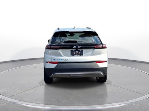 Used 2023 Chevrolet Bolt EUV LT w/ Driver Confidence Package FWD image 7