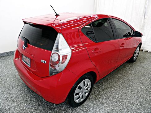 Used 2014 Toyota Prius C Two image 6