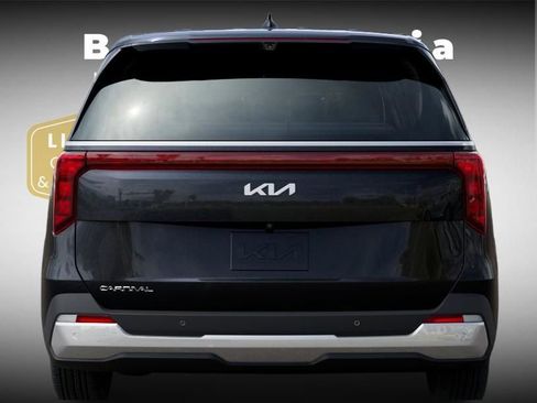 New 2026 Kia Carnival EX FWD image 13