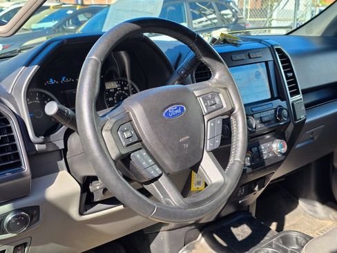 Used 2017 Ford F150 XLT w/ Equipment Group 302A Luxury AWD/4WD image 11