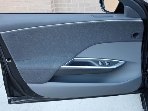 Used 2024 Lucid Air Touring image 14