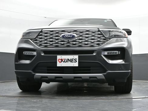 Used 2020 Ford Explorer Platinum w/ Premium Technology Package AWD/4WD image 44