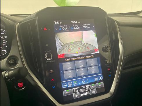 Certified 2025 Subaru Crosstrek 2.0i Premium image 31