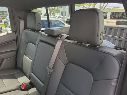 New 2026 GMC Canyon Elevation w/ Convenience Package RWD image 12