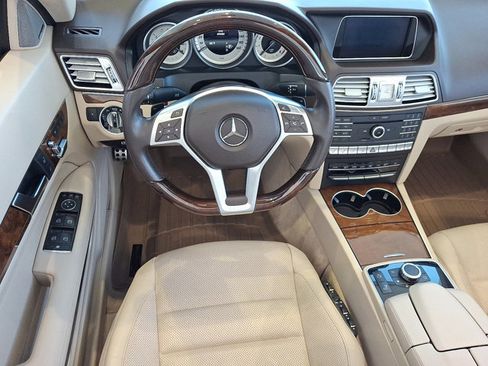 Used 2016 Mercedes-Benz E 400 Cabriolet image 10