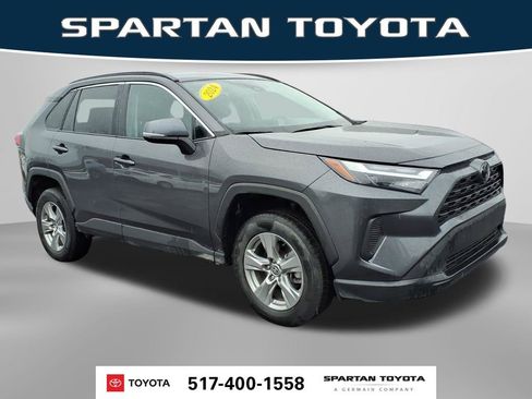 Used 2024 Toyota RAV4 XLE FWD image 5