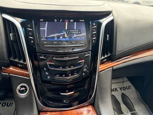 Used 2015 Cadillac Escalade ESV Premium AWD/4WD image 13