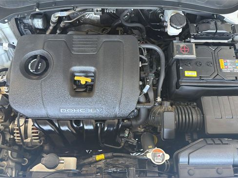Used 2023 Kia Seltos S FWD image 7
