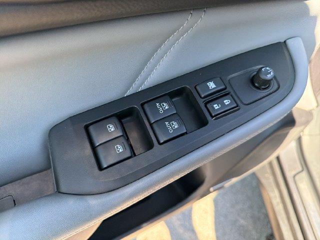 Used 2018 Subaru Outback 2.5i Limited AWD/4WD image 17