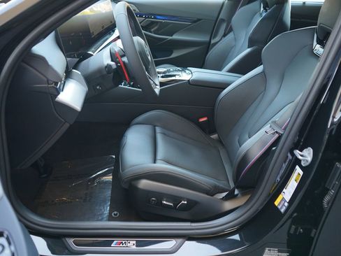 New 2026 BMW M5 w/ Carbon Package image 11