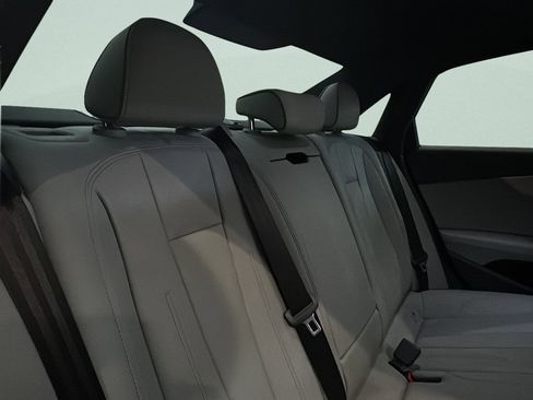 Used 2022 Audi A4 2.0T Premium Plus image 15