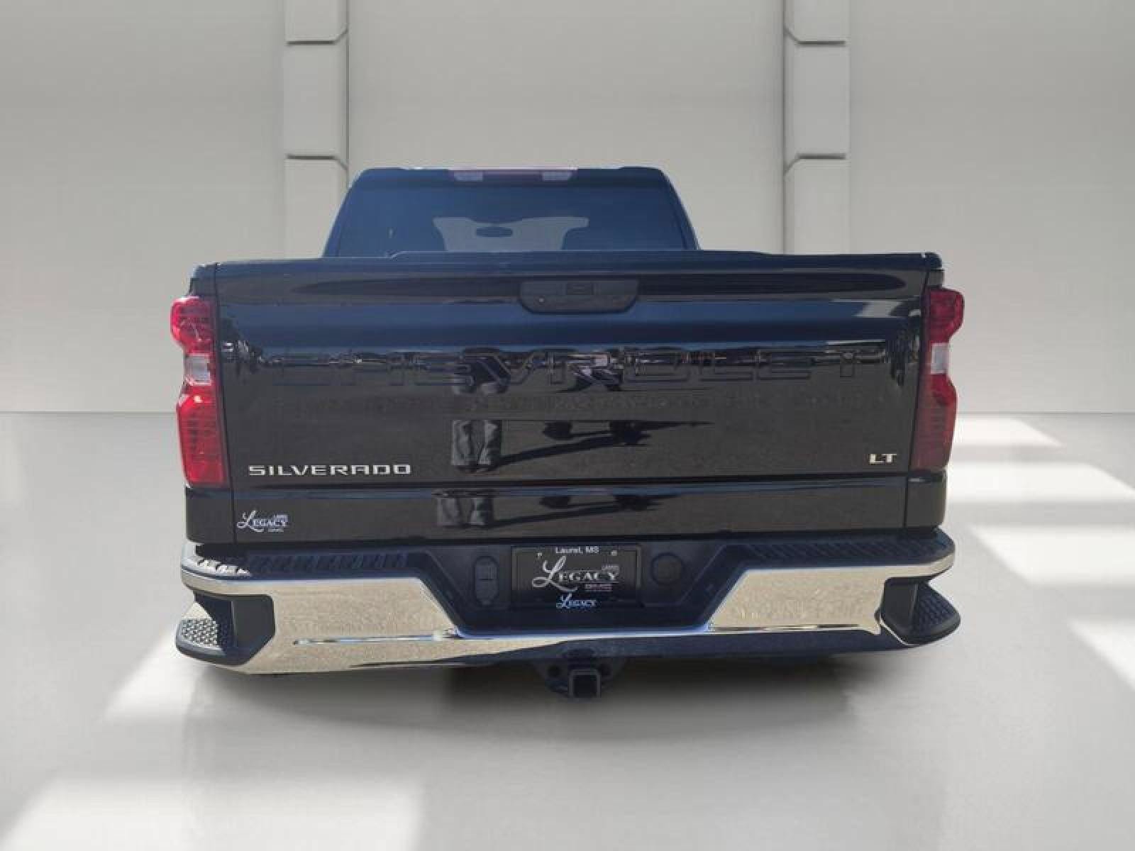 Used 2020 Chevrolet Silverado 1500 LT w/ All-Star Edition AWD/4WD image 6