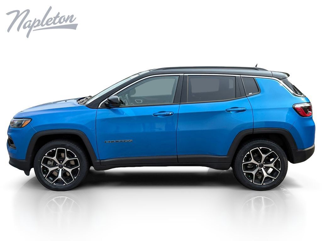 Used 2025 Jeep Compass Limited AWD/4WD image 2