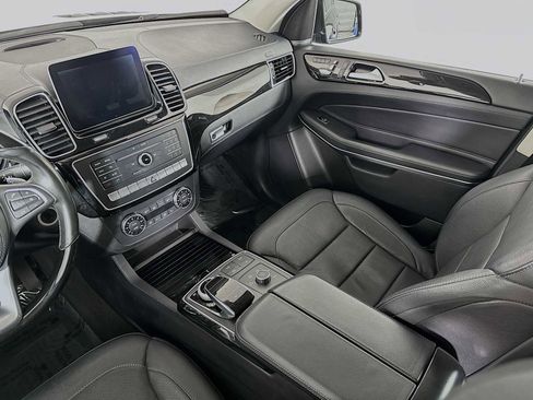 Used 2017 Mercedes-Benz GLS 550 4MATIC image 24