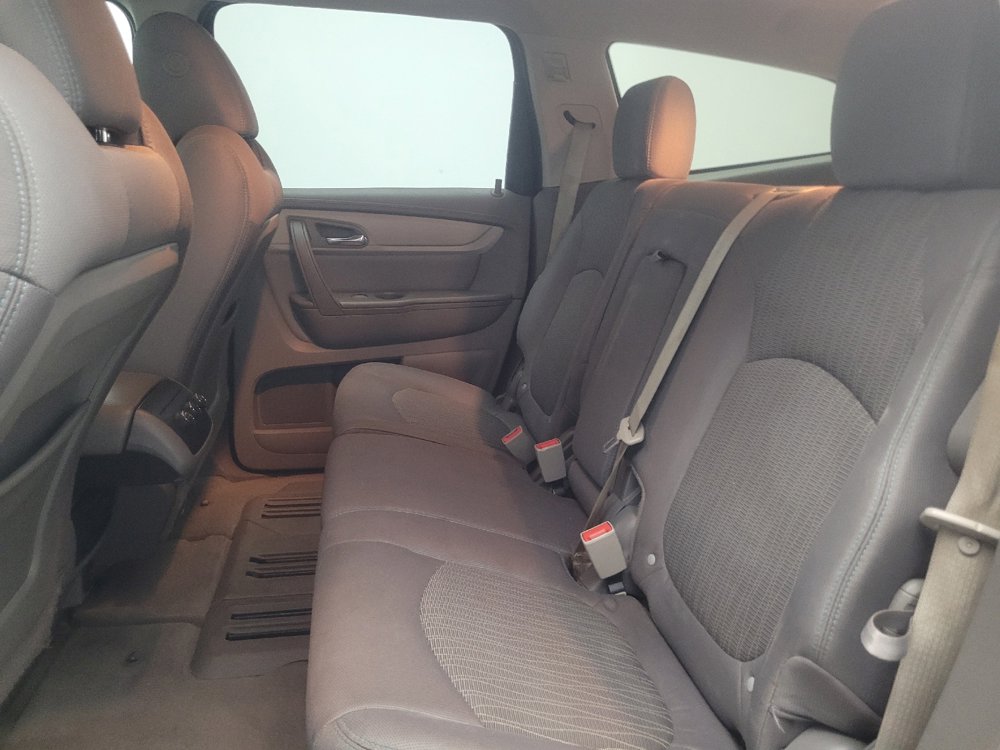 Used 2017 Chevrolet Traverse LT FWD image 18