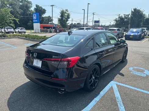 Used 2023 Honda Civic Sport image 8