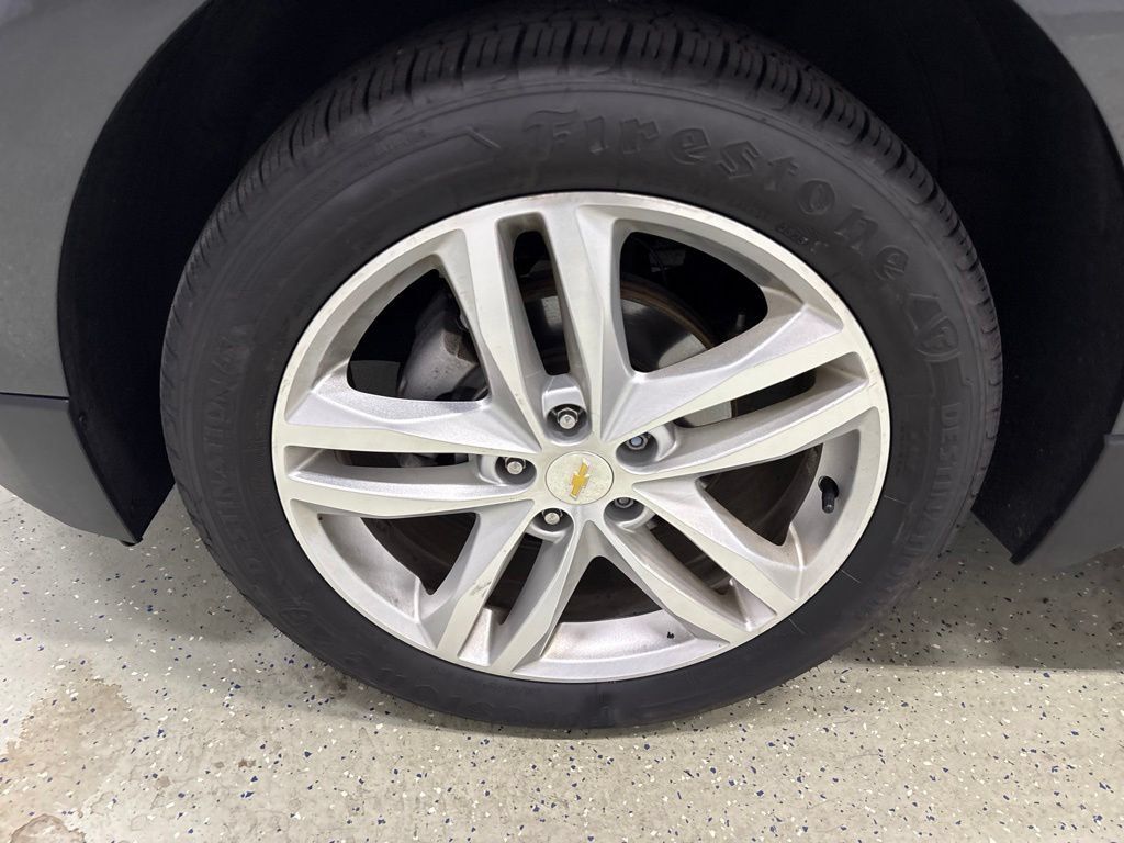 Used 2021 Chevrolet Equinox Premier AWD/4WD image 11