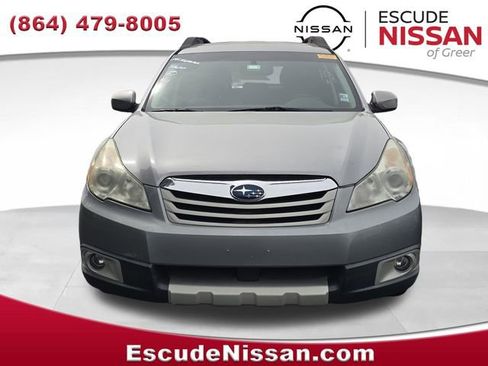 Used 2011 Subaru Outback 3.6R Limited w/ PWR Moonroof Pkg image 2