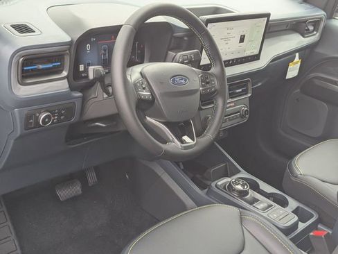 New 2025 Ford Maverick Lobo image 9