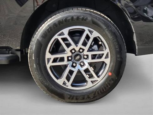 New 2026 Ford Expedition Max Active image 9