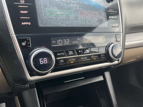 Used 2018 Subaru Legacy 2.5i Premium image 26