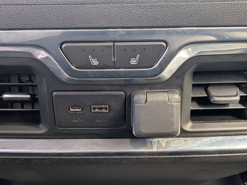 Used 2021 Chevrolet Silverado 1500 LTZ image 14